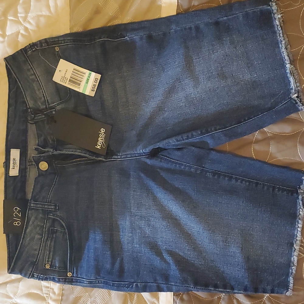 Kensie Bermuda Shorts (8/29)
